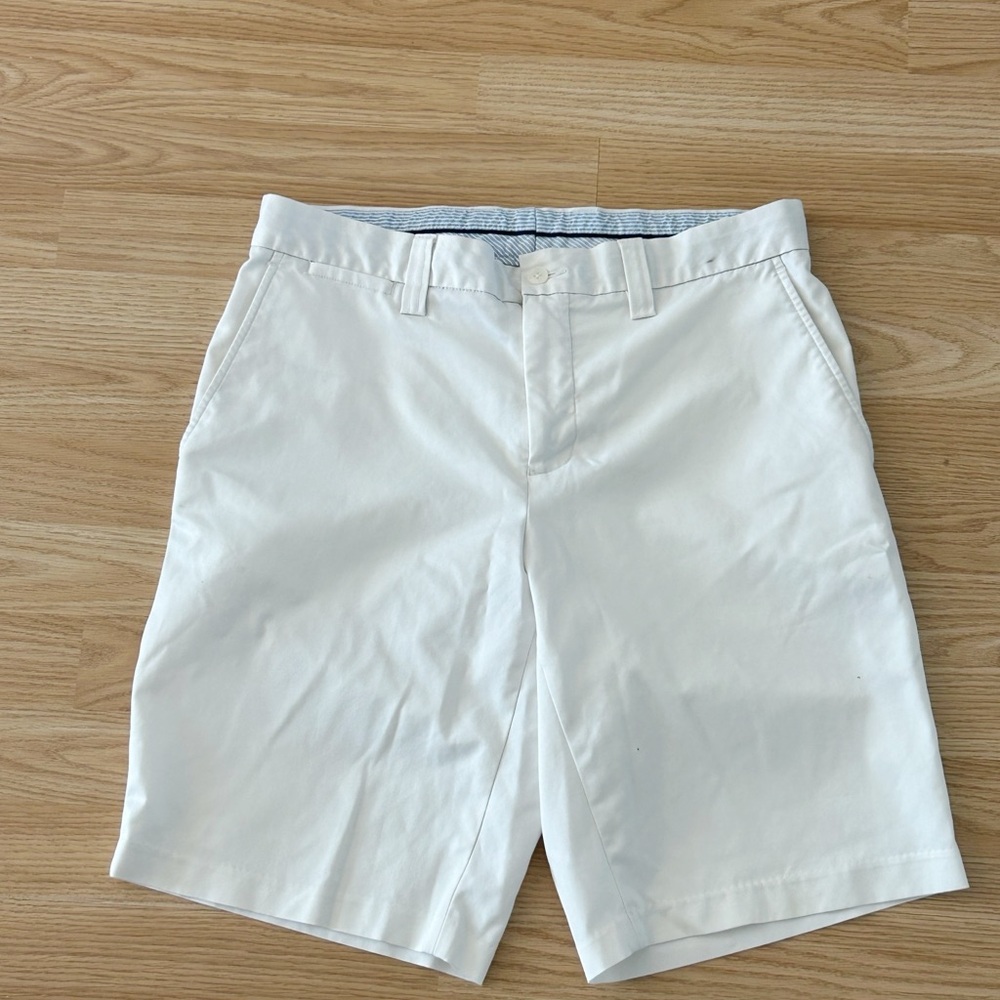 Men’s Tommy Hilfiger White Golf Dress Shorts